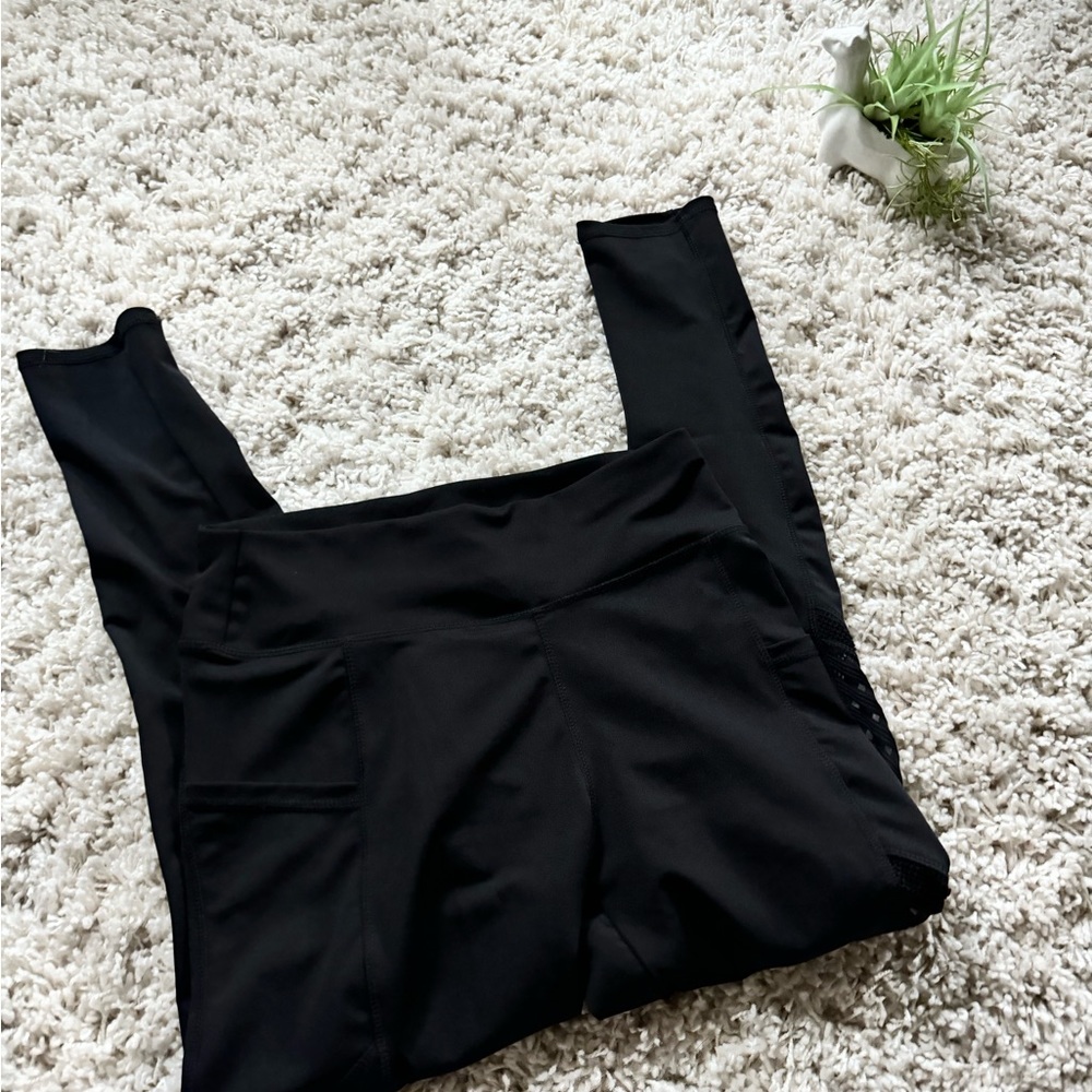 Super cute thick workout mesh, side, leg, see-through gym, black leggings - Picture 6 of 6